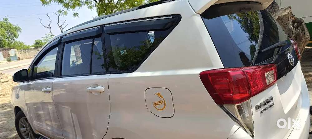 Toyota Innova Crysta 2024 Diesel 32000 Km Driven Orignal Metter