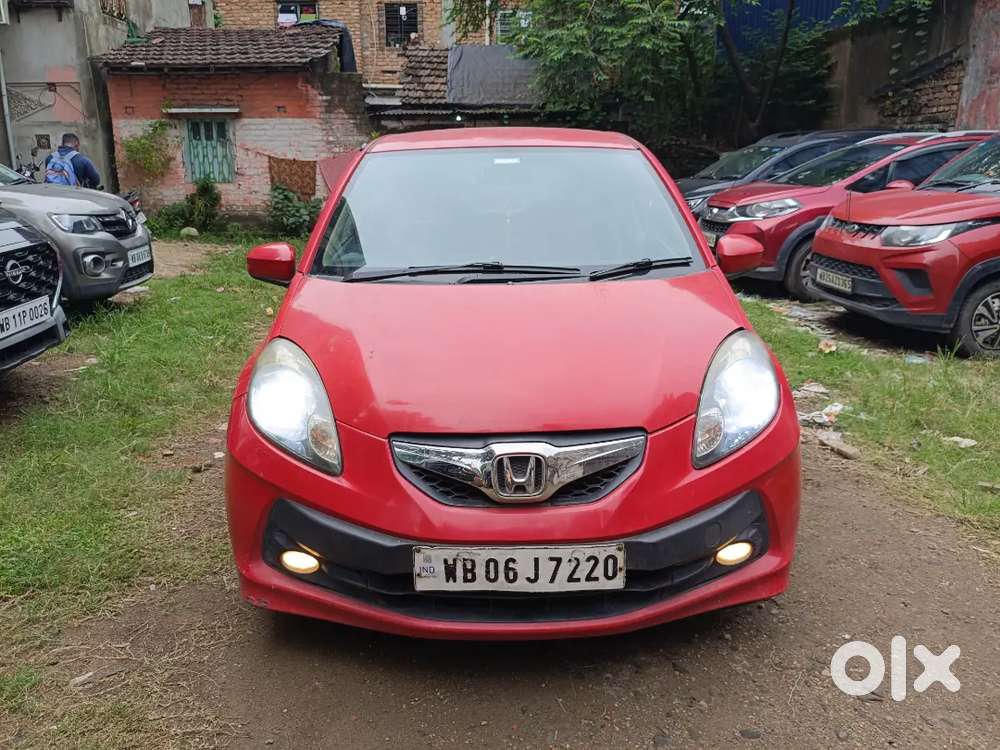 Honda Brio Mt 2012 Model