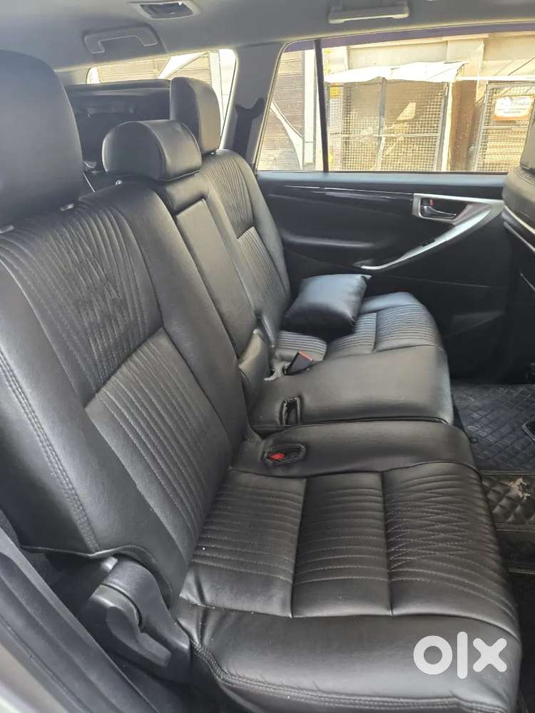 Toyota Innova Crysta