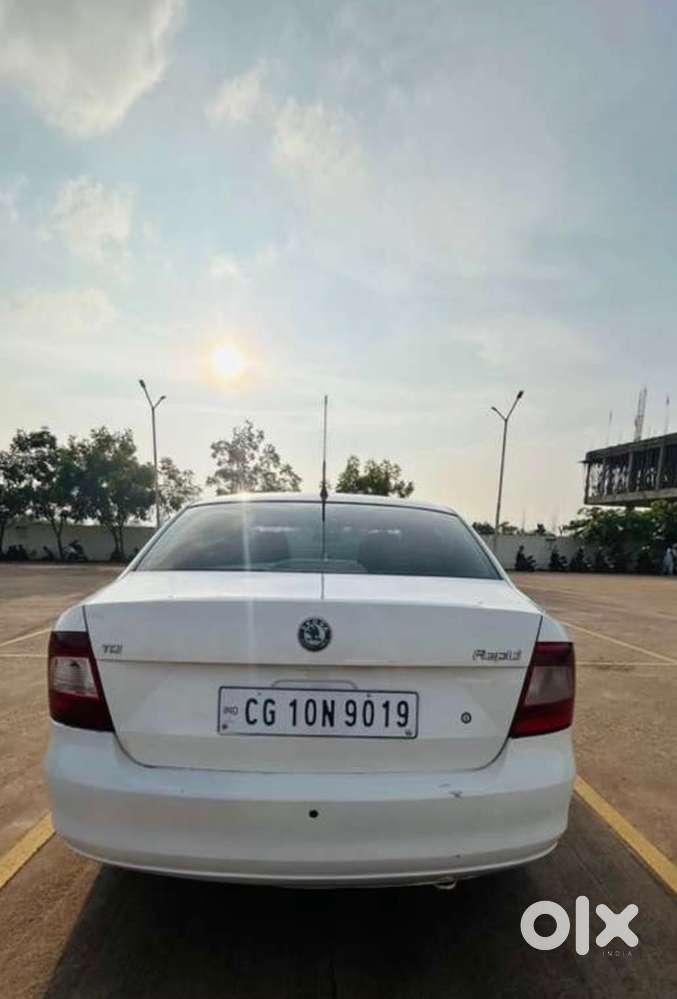 Skoda Rapid Diesel 2013