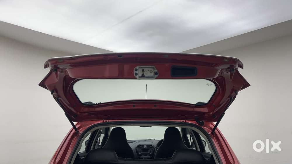 Tata Tiago 1.2 Revotron Xt, 2018, Petrol