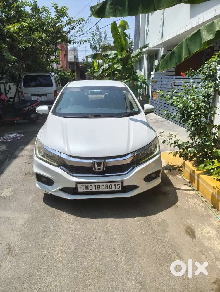 White Honda City