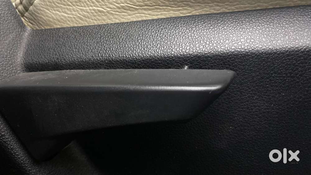 Mahindra Kuv 100 Mfalcon G80 K4 5str, 2016, Petrol