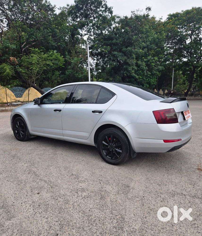Skoda Octavia Corporate Edition Diesel, 2015, Diesel