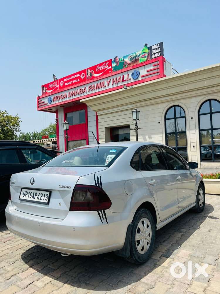 Skoda Rapid Petrol 2013
