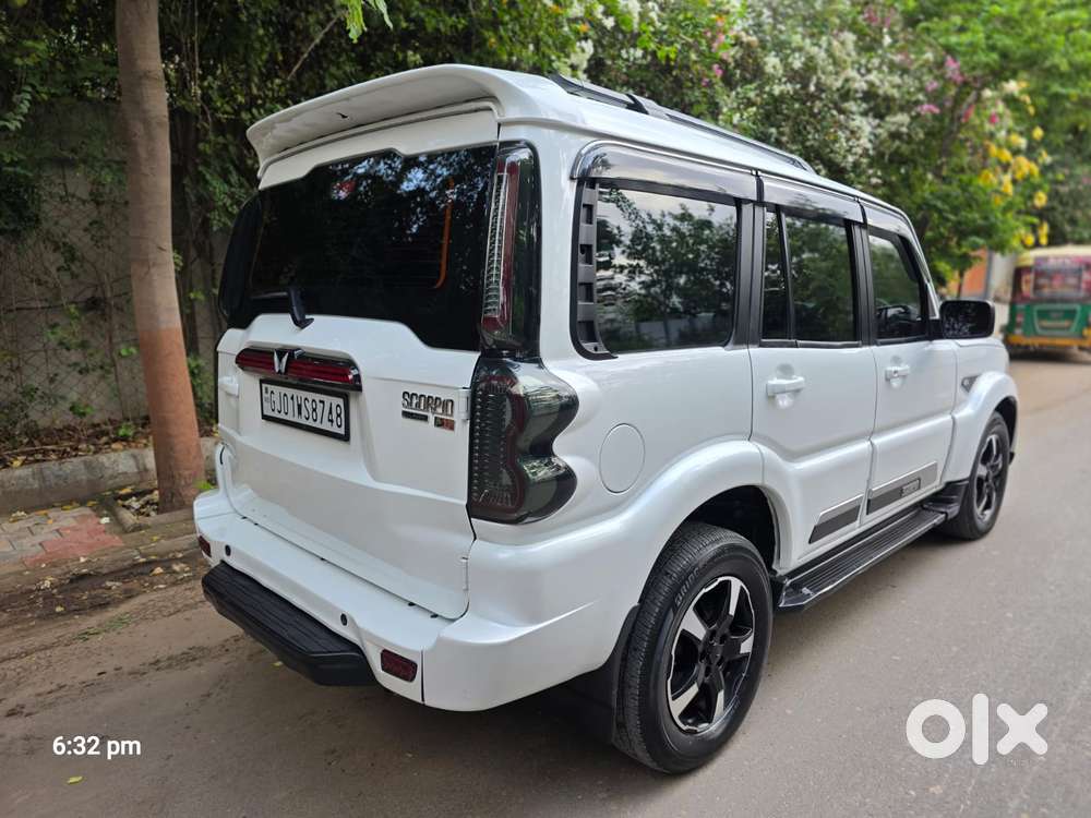 Mahindra Scorpio Classic 2.2 S 11 Mt 7 Cc, 2024, Diesel