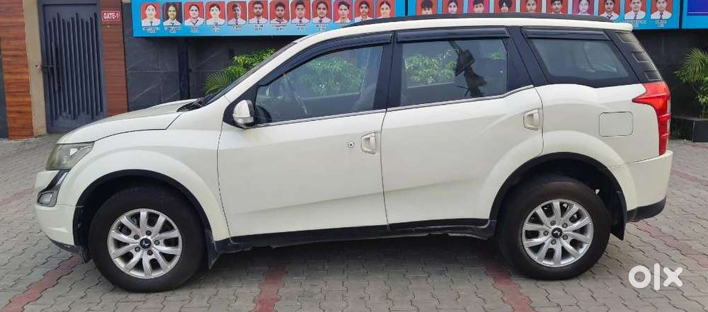 Mahindra Xuv500 W10 Awd, 2015, Diesel