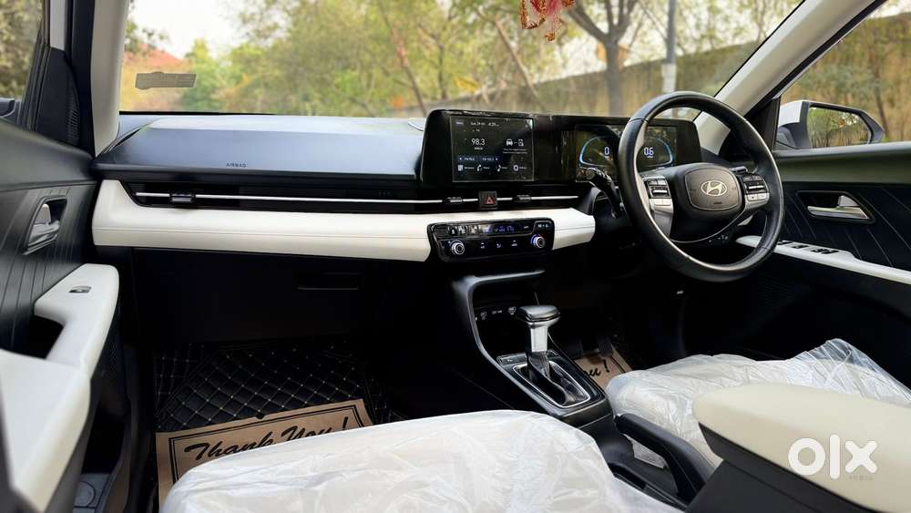 Hyundai Verna 1.5 Sx Vtvt Ivt, 2024, Petrol