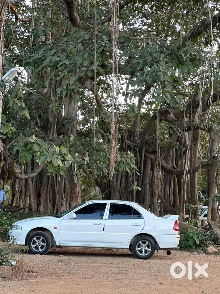 Mitsubishi Lancer 2005 Petrol Well Maintained