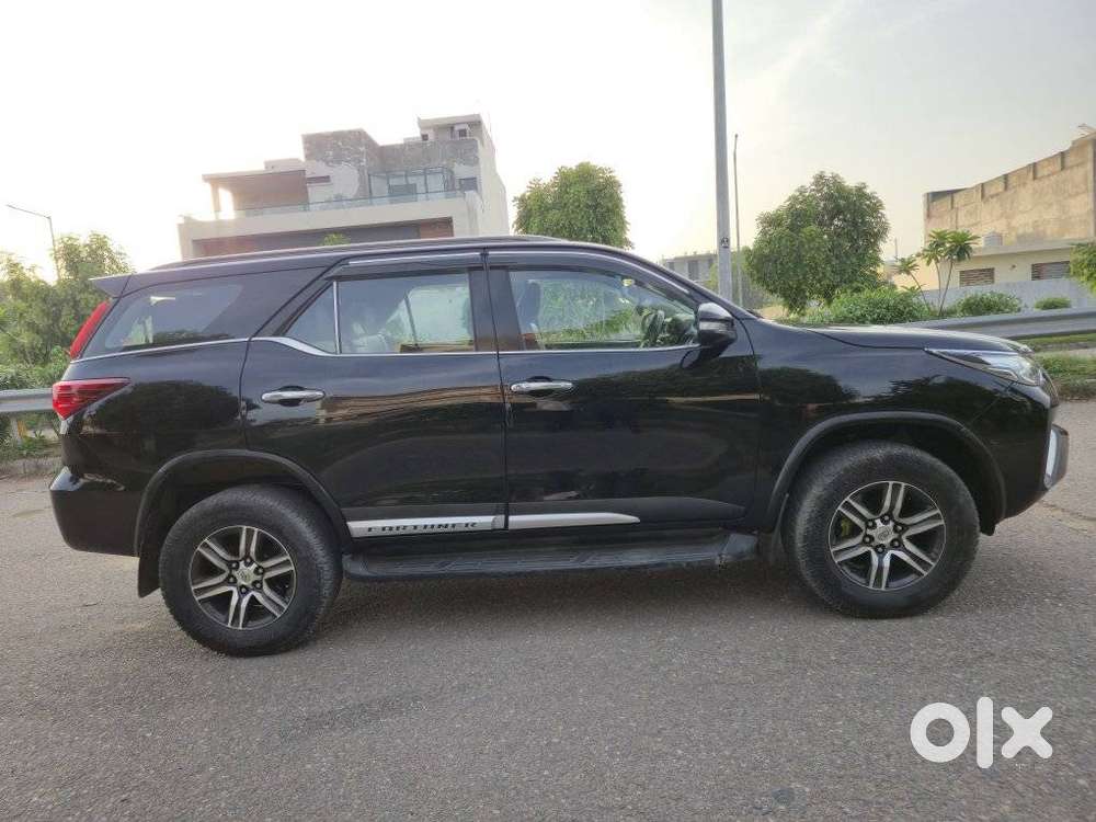 Toyota Fortuner 4x2 At 2.8 Diesel, 2017, Diesel