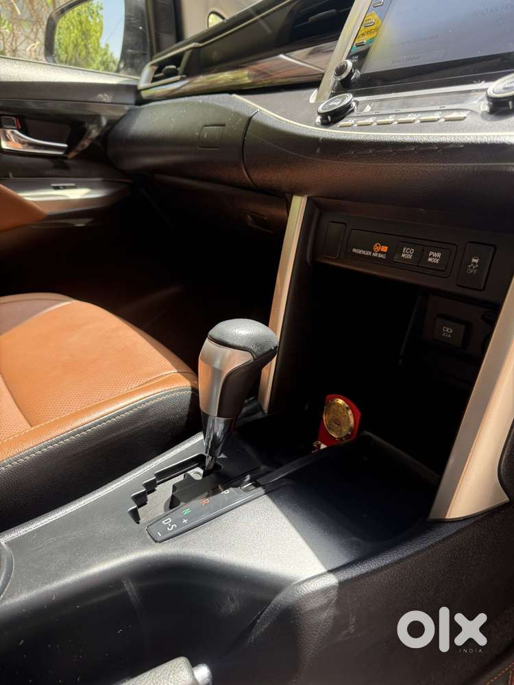 Toyota Innova Crysta 2.8z Automatic, 2021, Diesel