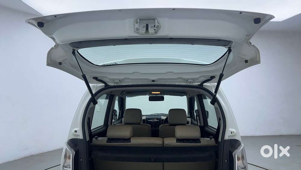 Maruti Suzuki Wagon R Vxi Amt1.2, 2018, Petrol