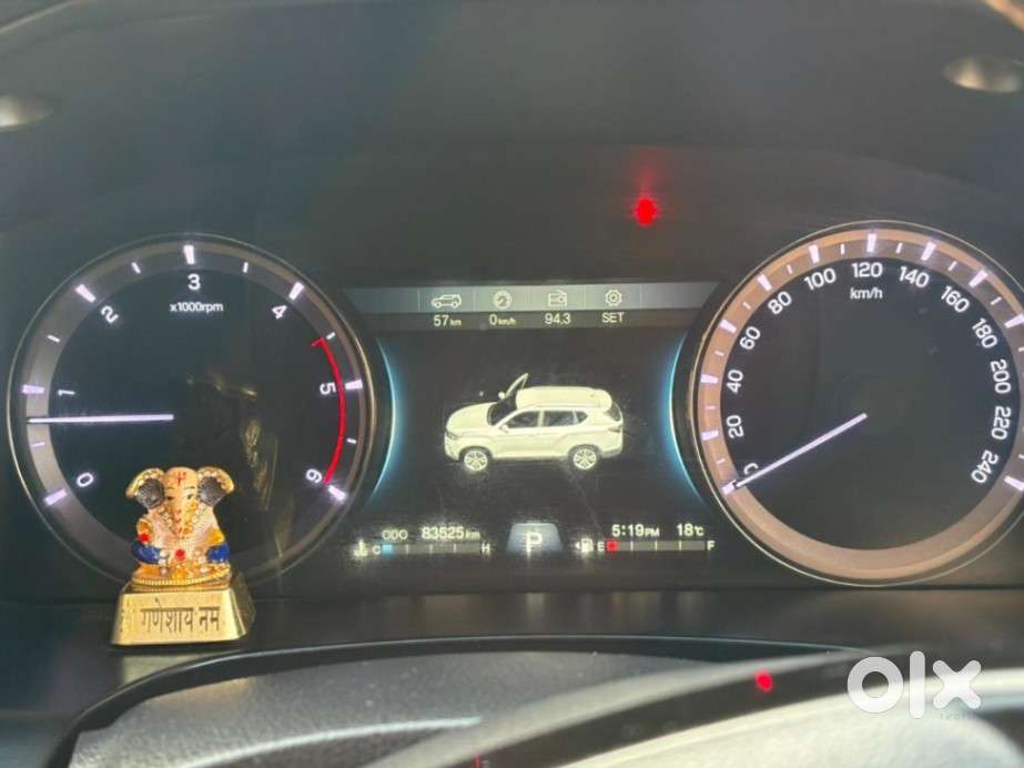 Mahindra Alturas G4 4wd At, 2018, Diesel