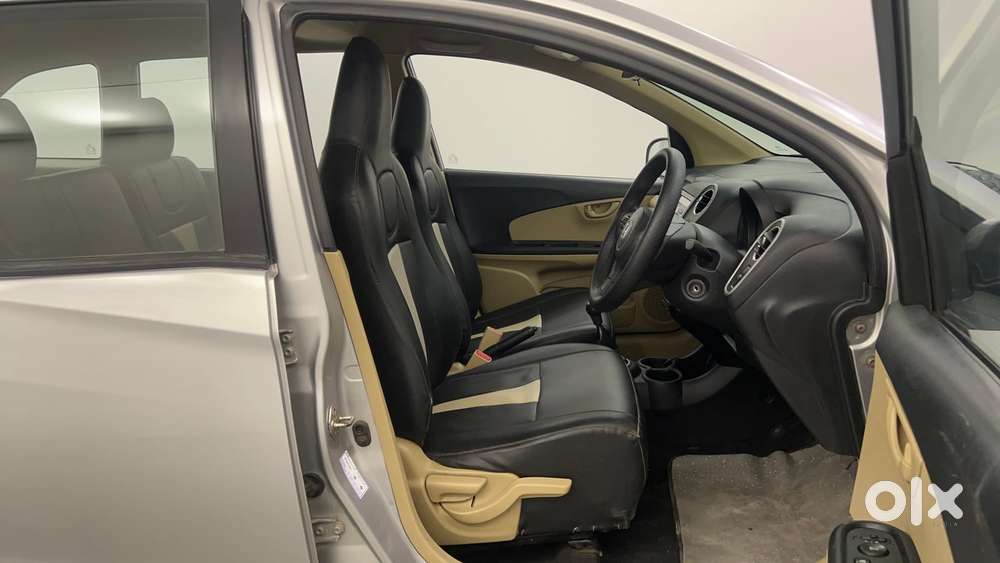 Honda Mobilio V I-vtec, 2015, Petrol