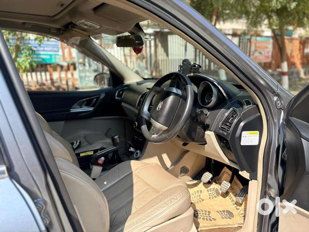 Mahindra Xuv500 2016