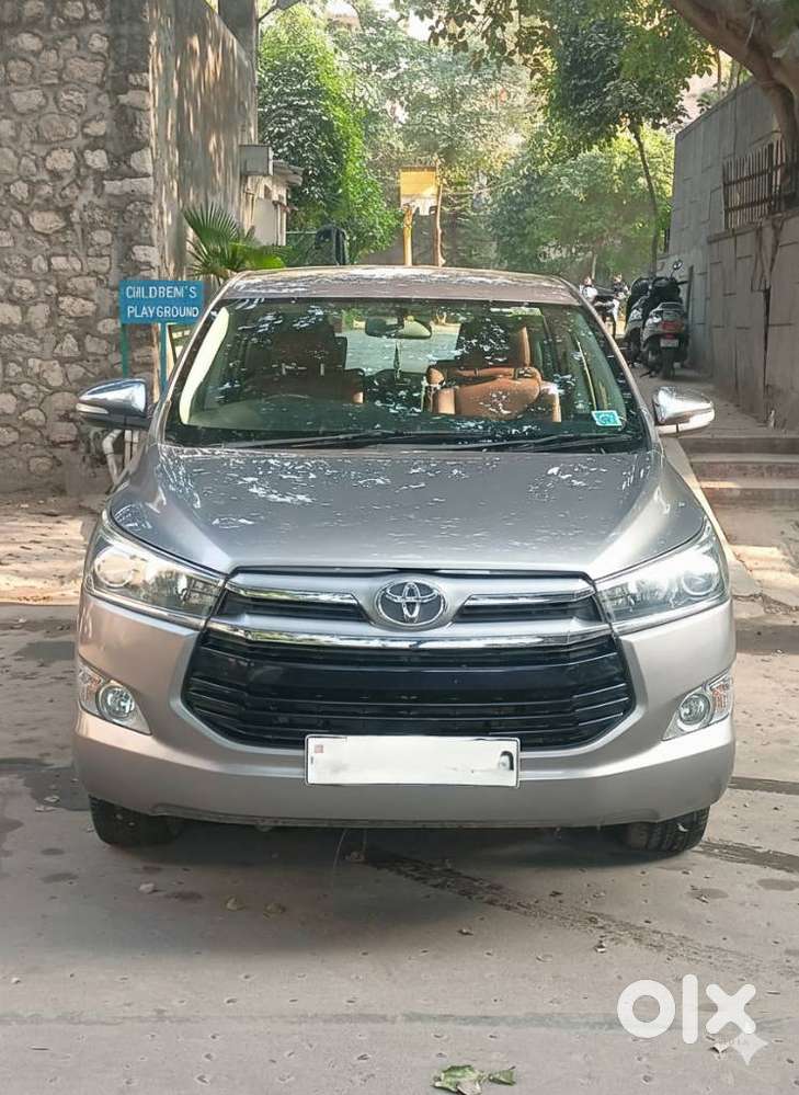Toyota Innova Crysta 2.7 Zx At, 2016, Petrol