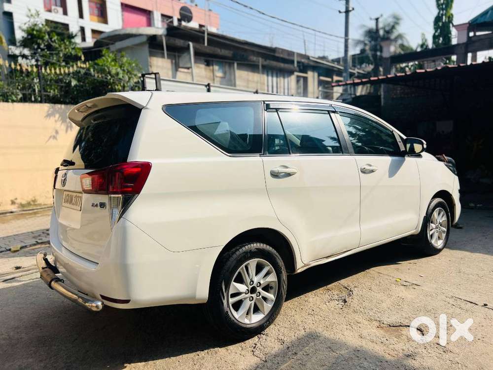 Innova Crysta 2.4 G For Sale