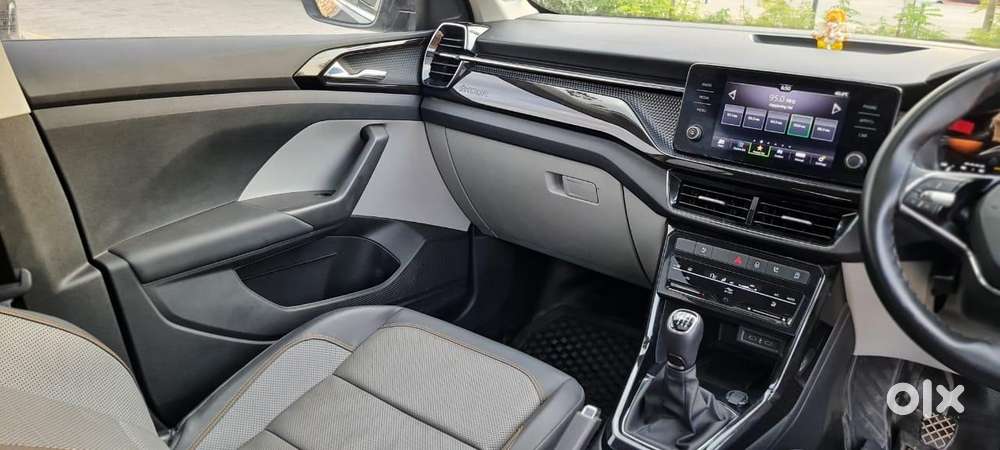 Skoda Kushaq 1.0 Tsi Style, 2023, Petrol