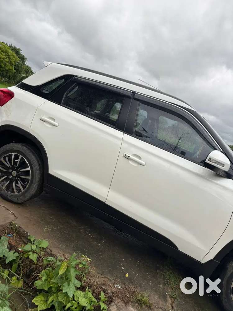 Maruti Suzuki Vitara Brezza 2017 Diesel 105000 Km Driven