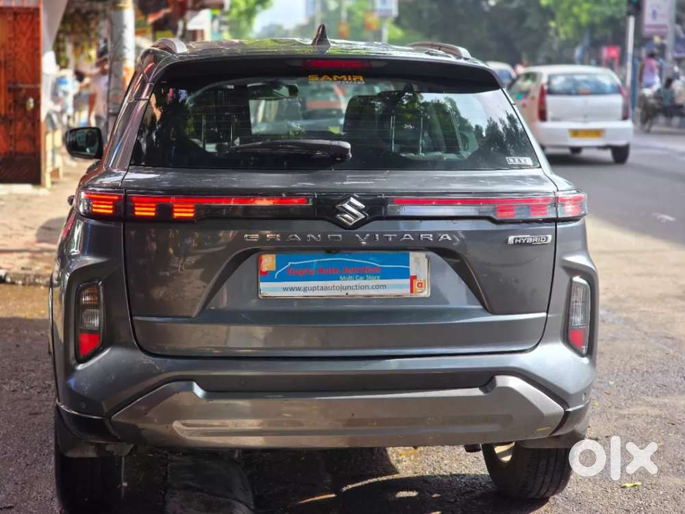 Maruti Suzuki Grand Vitara 1.5 Zeta Plus Intelligent Hybrid Ecvt, 20..