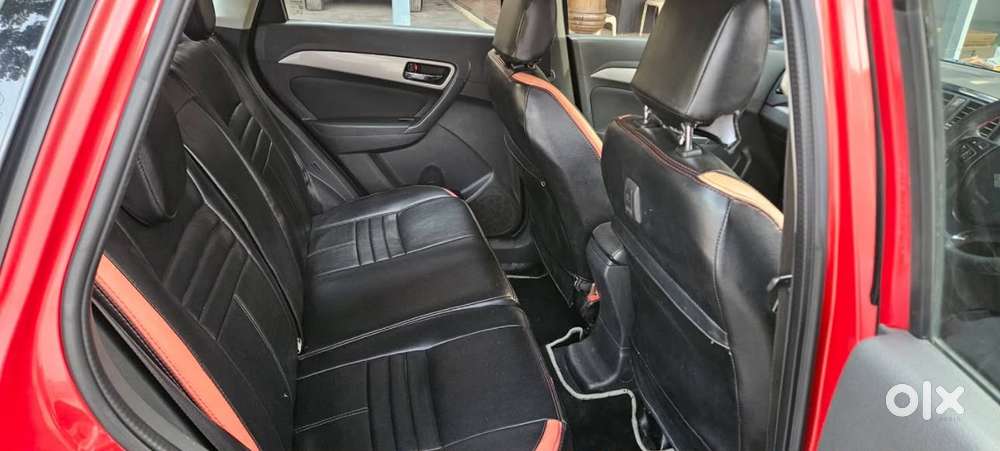 Maruti Suzuki Brezza Zdi+ Dual Tone, 2017, Diesel
