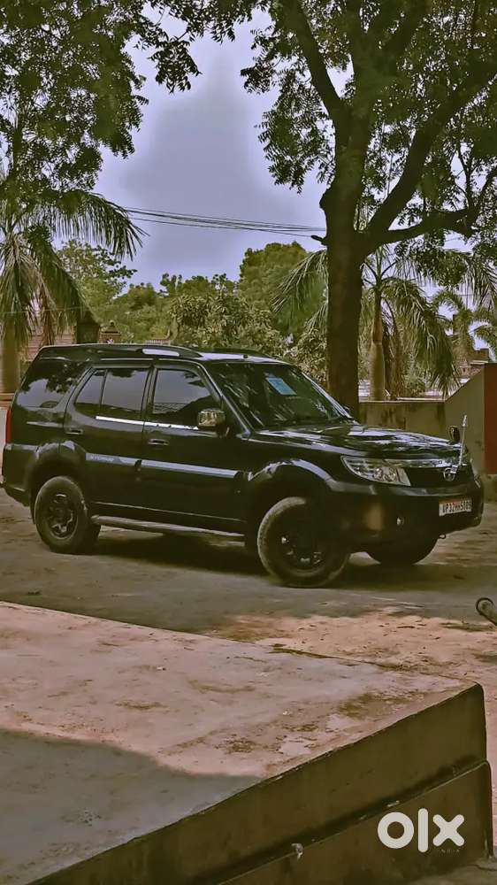 Tata Safari Storme Black 2017 Diesel Manual