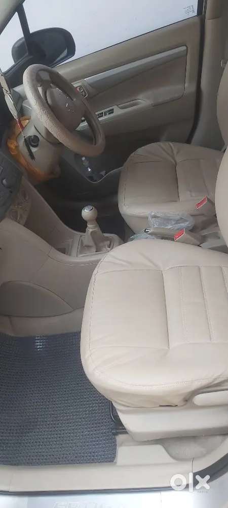 Ertiga Car 2014 Modal Plz Time Wale Dur Rhey