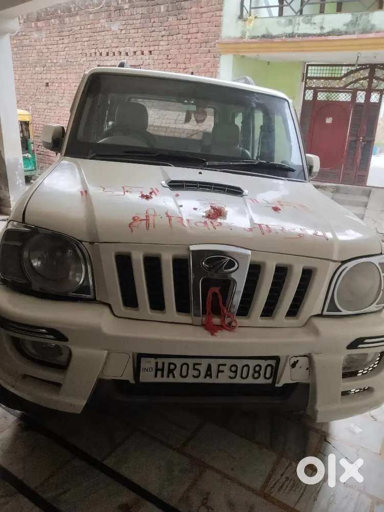 Mahindra Scorpio Classic 2012 Diesel 200000 Km Driven