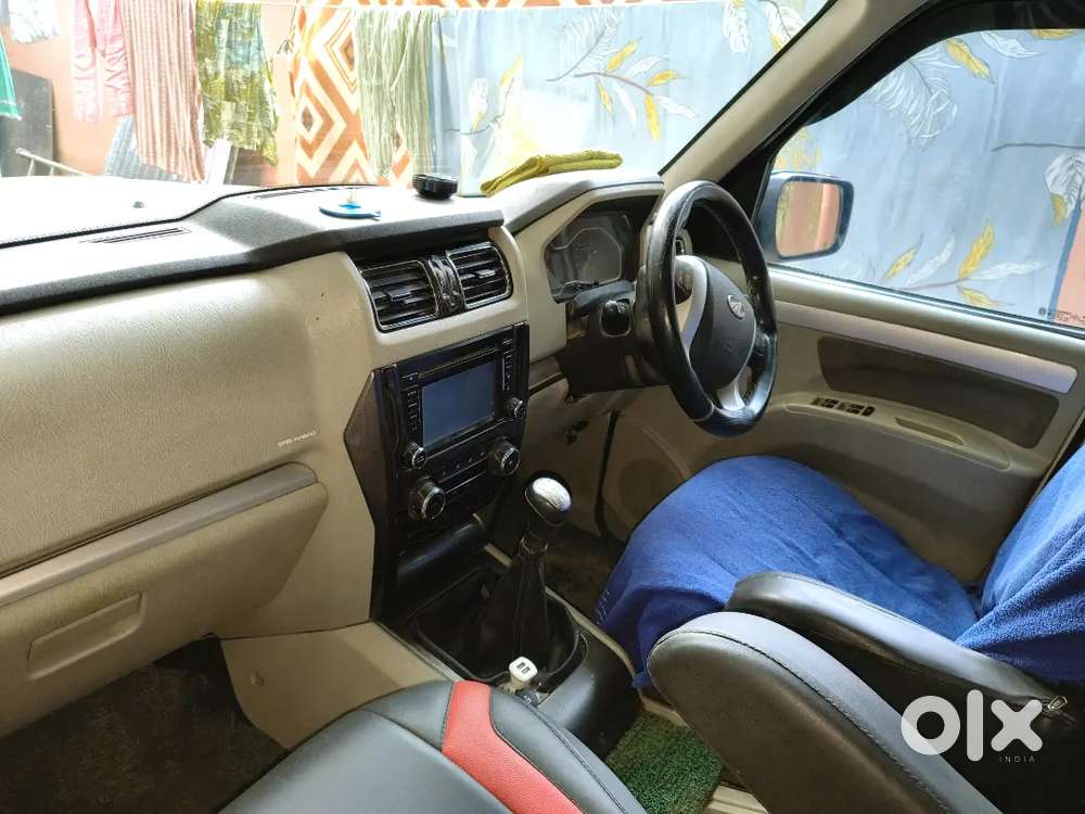 Mahindra Scorpio 2.2 S10 2017 Diesel Manual