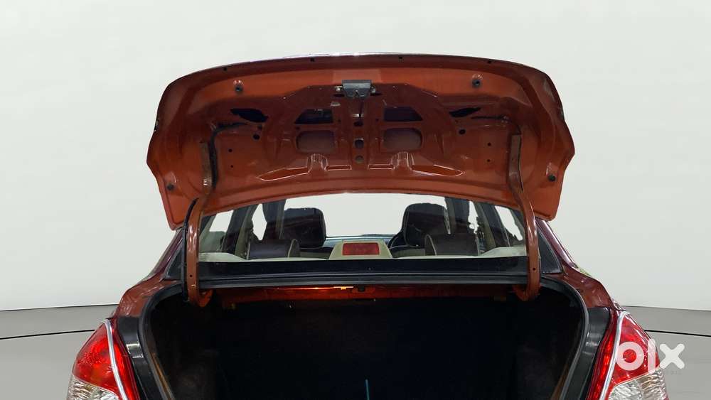 Maruti Suzuki Swift Dzire 1.2 Vxi Bsiv, 2017, Petrol