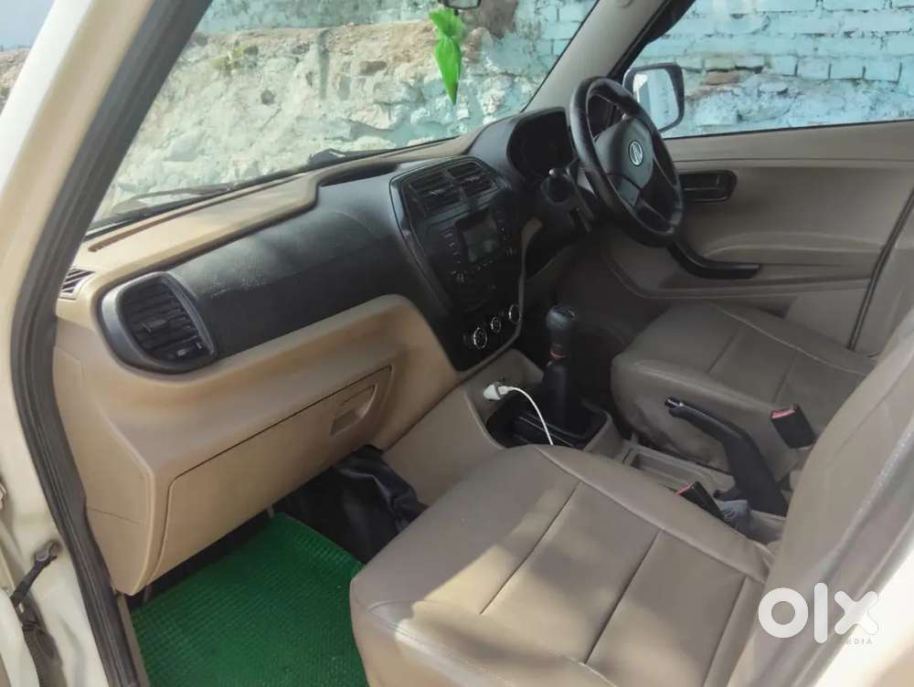 Mahindra Tuv 300 2018 Diesel 135000 Km Driven