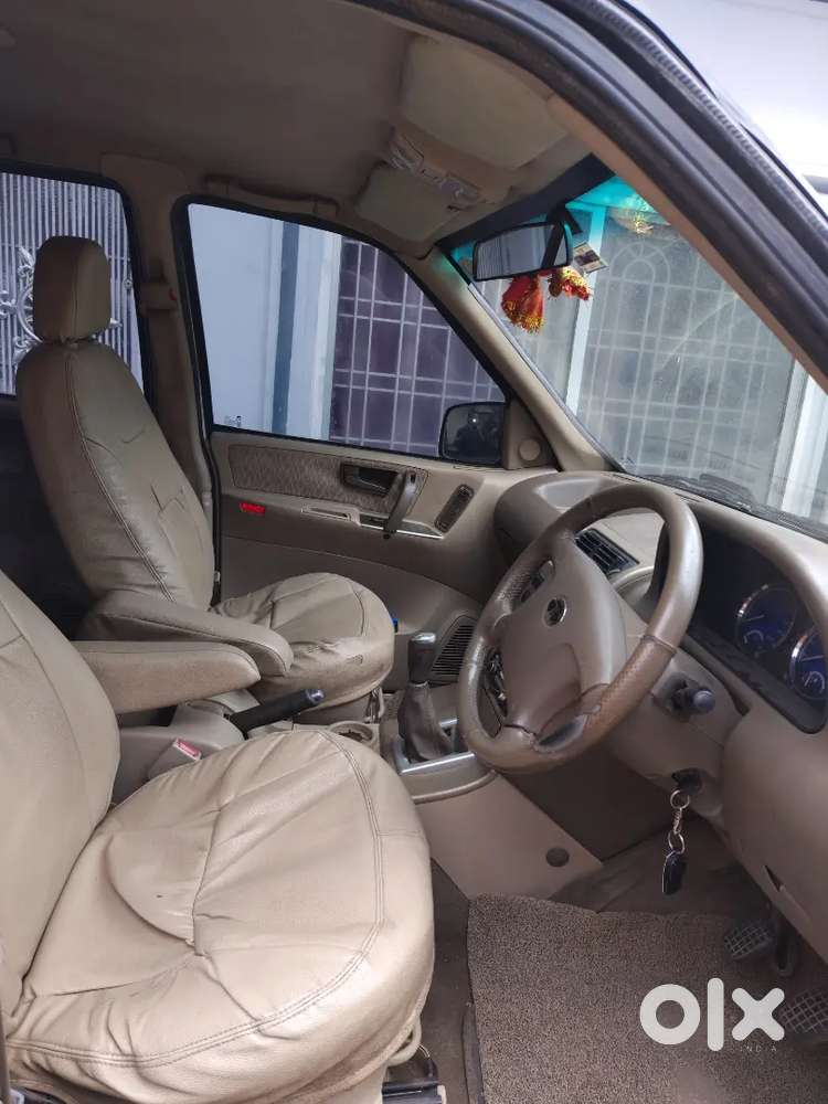 Tata Safari 2012