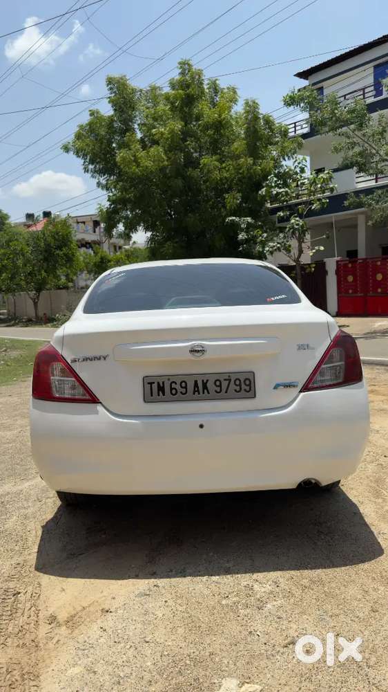 Nissan Sunny Diesel 2014 Variant