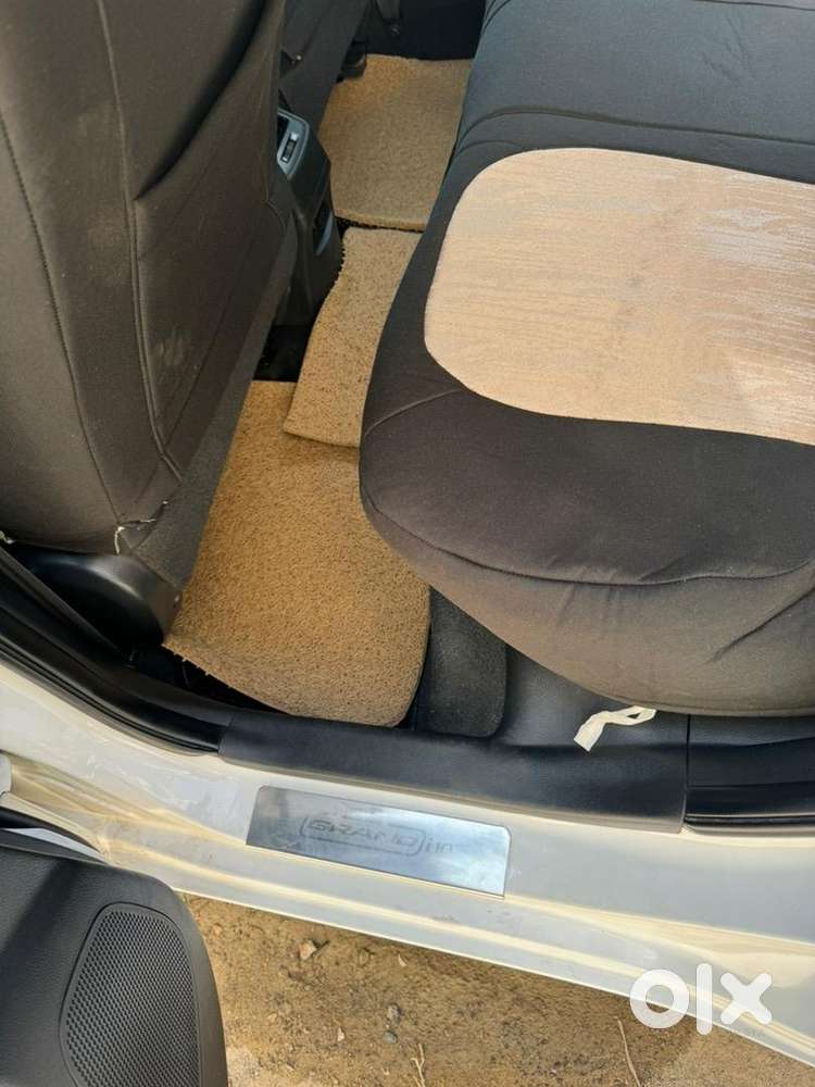 Hyundai Grand I10 2015 Petrol Well Maintained