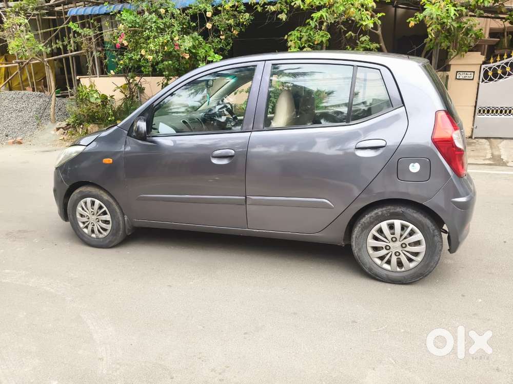 Hyundai I10 Sportz, 2014, Petrol