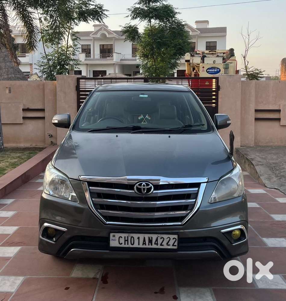 Toyota Innova 2012 Diesel Well Maintained