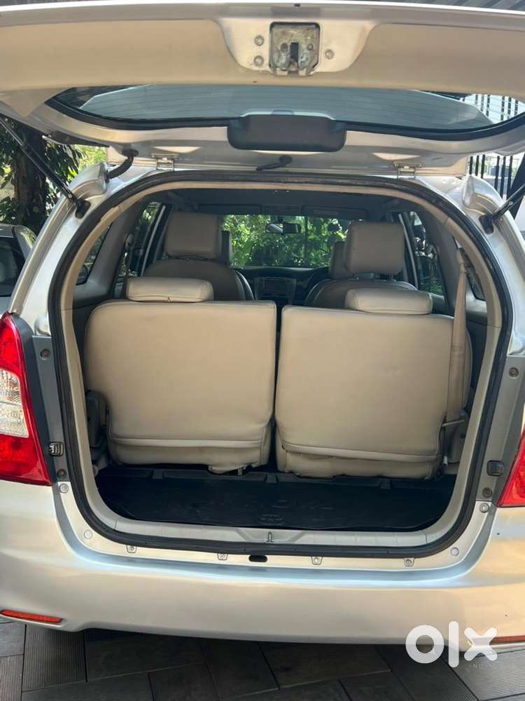 Toyota Innova 2014 Intercooler Diesel Well Maintained