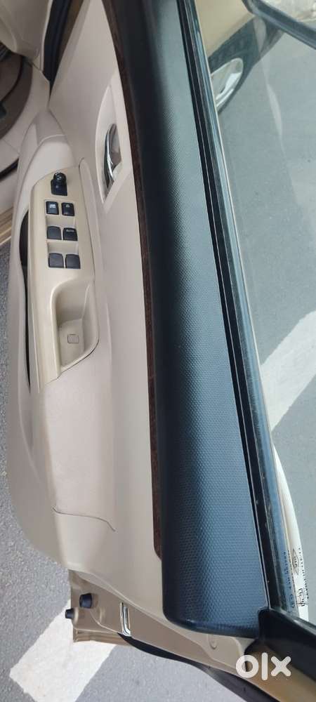 Maruti Suzuki Dzire 1.2 Vxi, 2013, Petrol