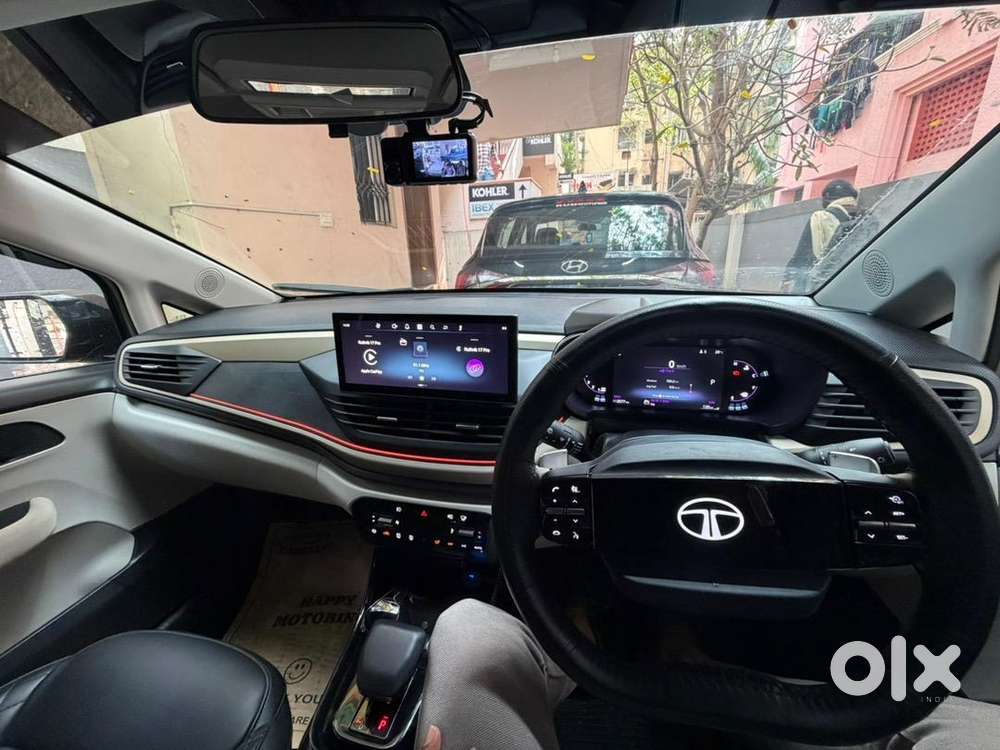 Tata Altroz Accomplished S Dca