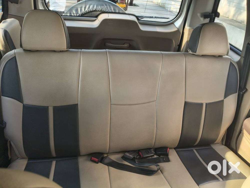Mahindra Tuv 300 T8, 2015, Diesel