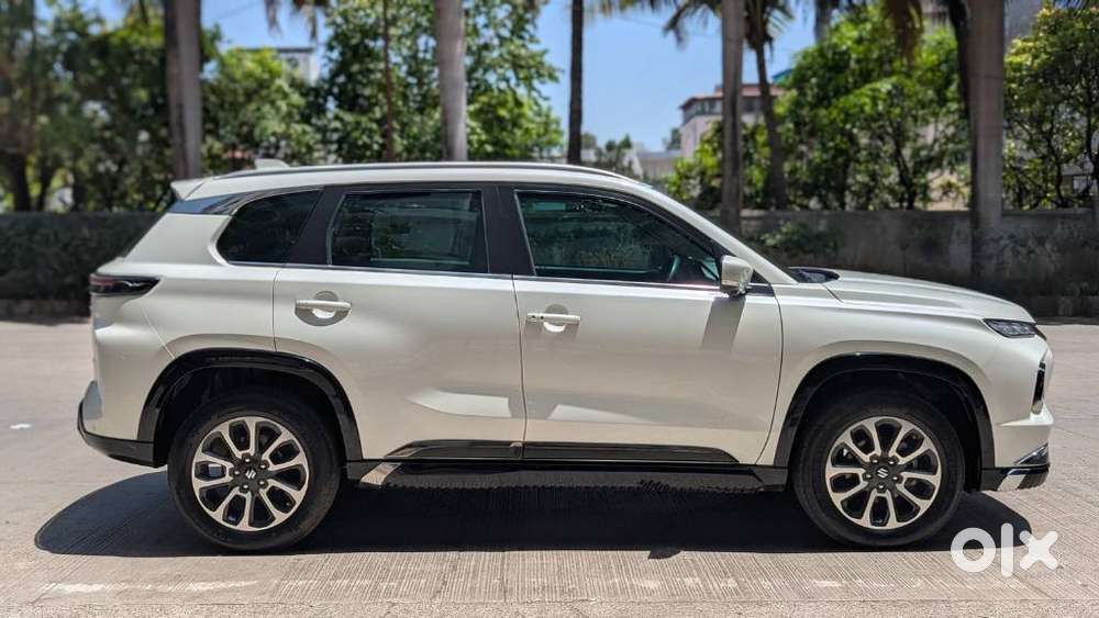 Maruti Suzuki Grand Vitara 1.5 Alpha Plus Intelligent Hybrid Ecvt, 2..