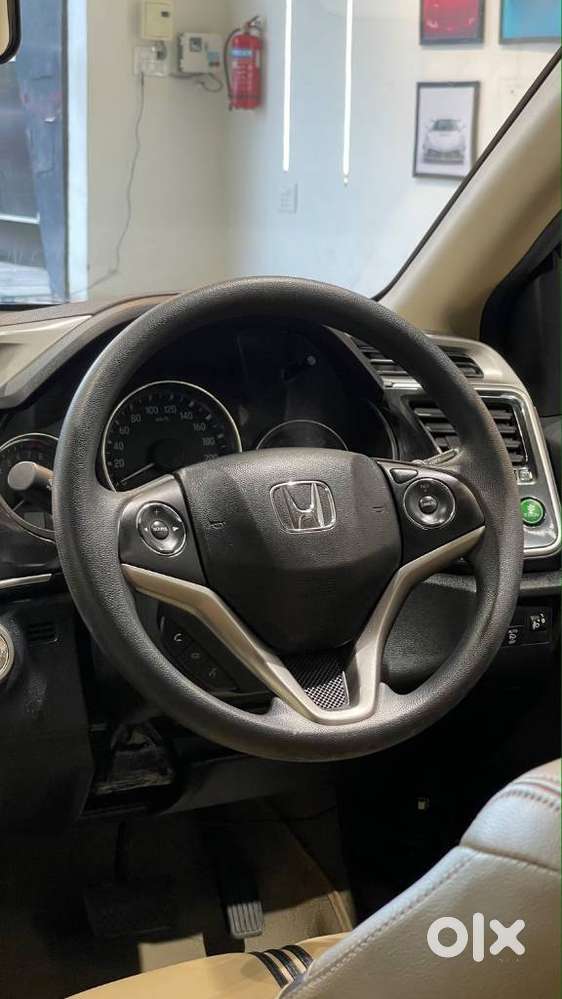 Honda City 1.5 V Cvt I-vtec Mt, 2018, Petrol