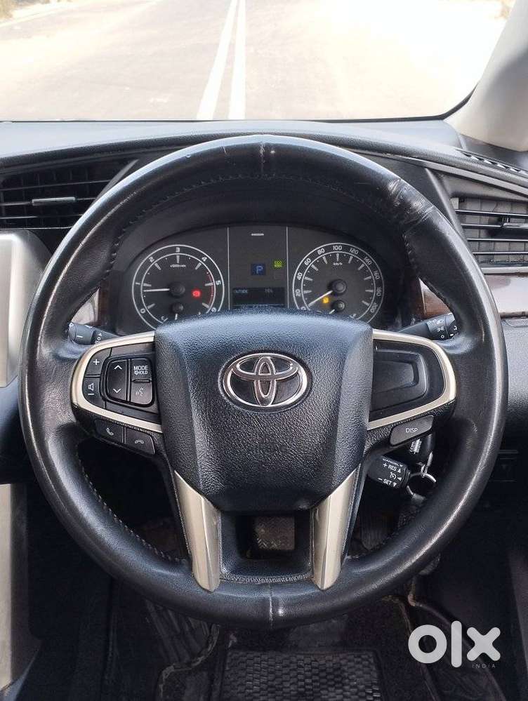 Toyota Innova Crysta [2020-ongoing] 2.4 Gx At 7 Str, 2020, Diesel