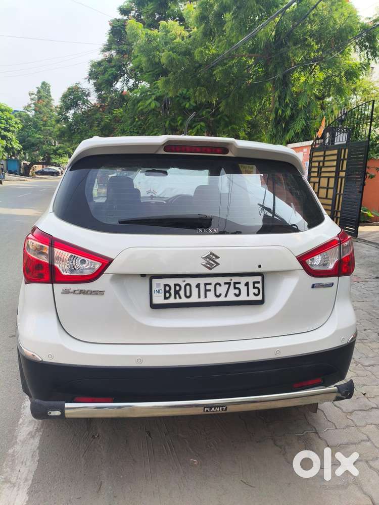 Maruti Suzuki S-cross Ddis 200 Alpha, 2021, Petrol