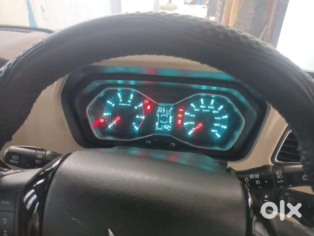Mahindra Scorpio 2.2 *2wd 2025 Model