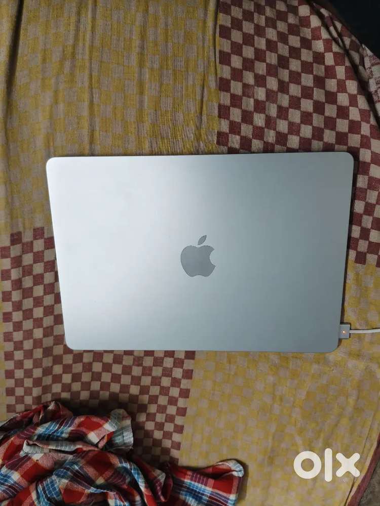Apple macbook m4