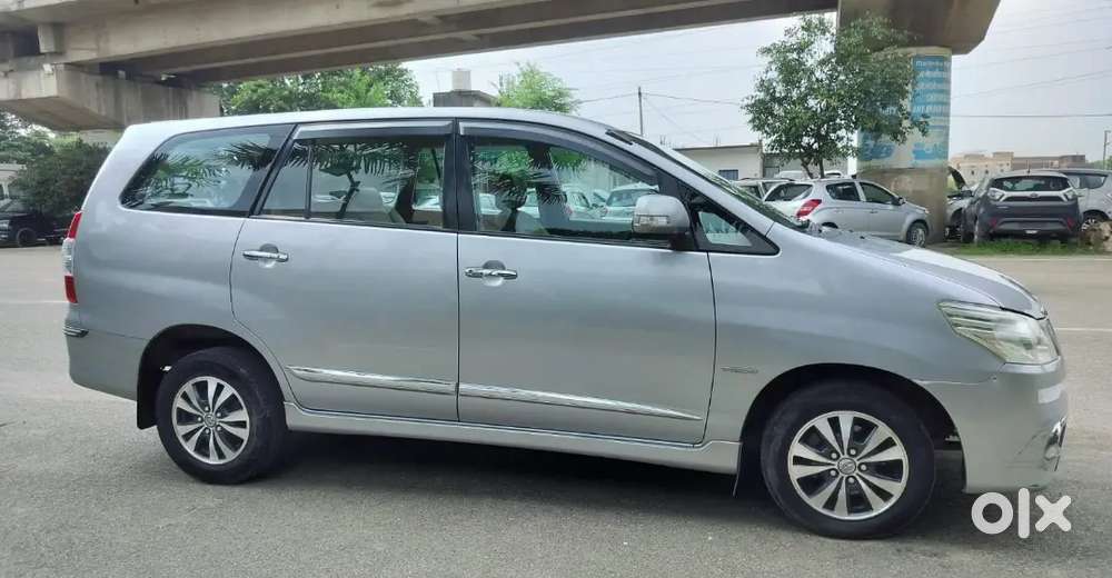 Toyota Innova 2.5 Diesel 2015