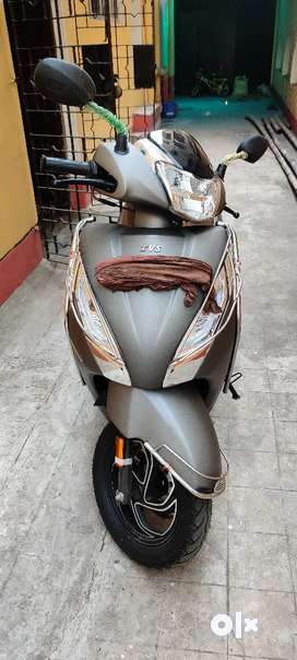 Tvs jupiter second discount hand