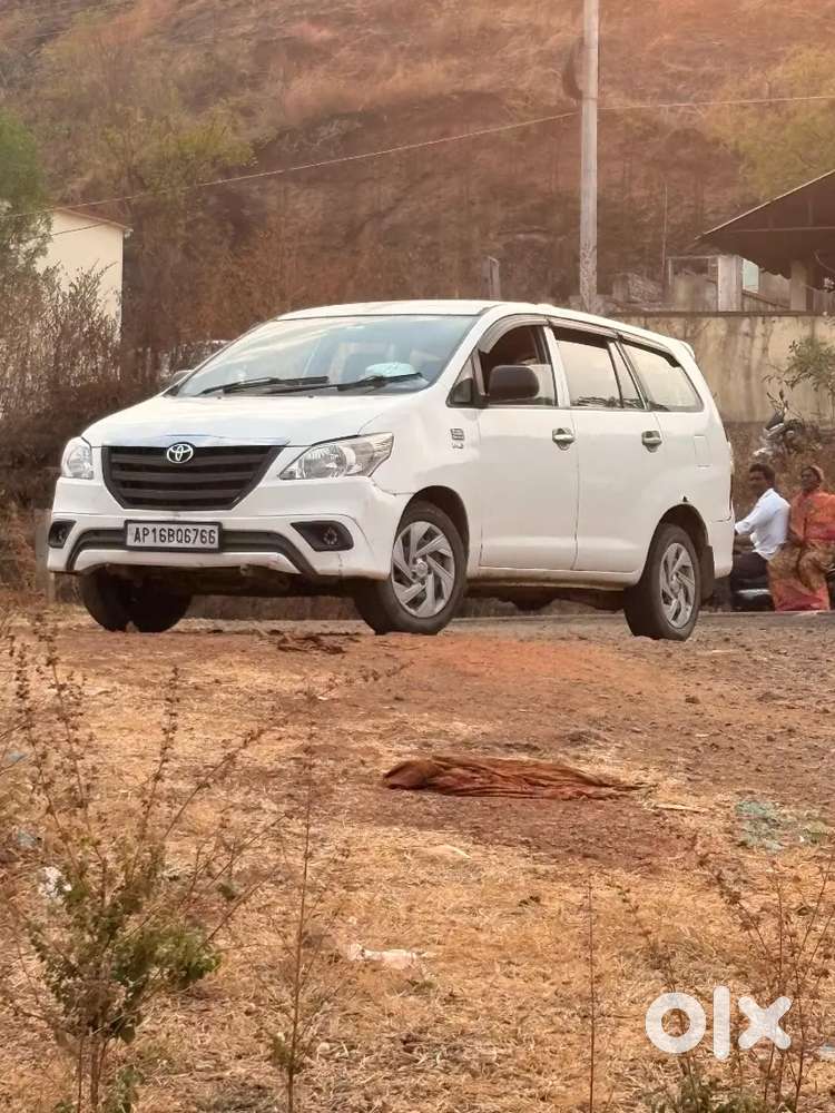 Toyota Innova 2009 Diesel 250000 Km Driven And Well Maintained
