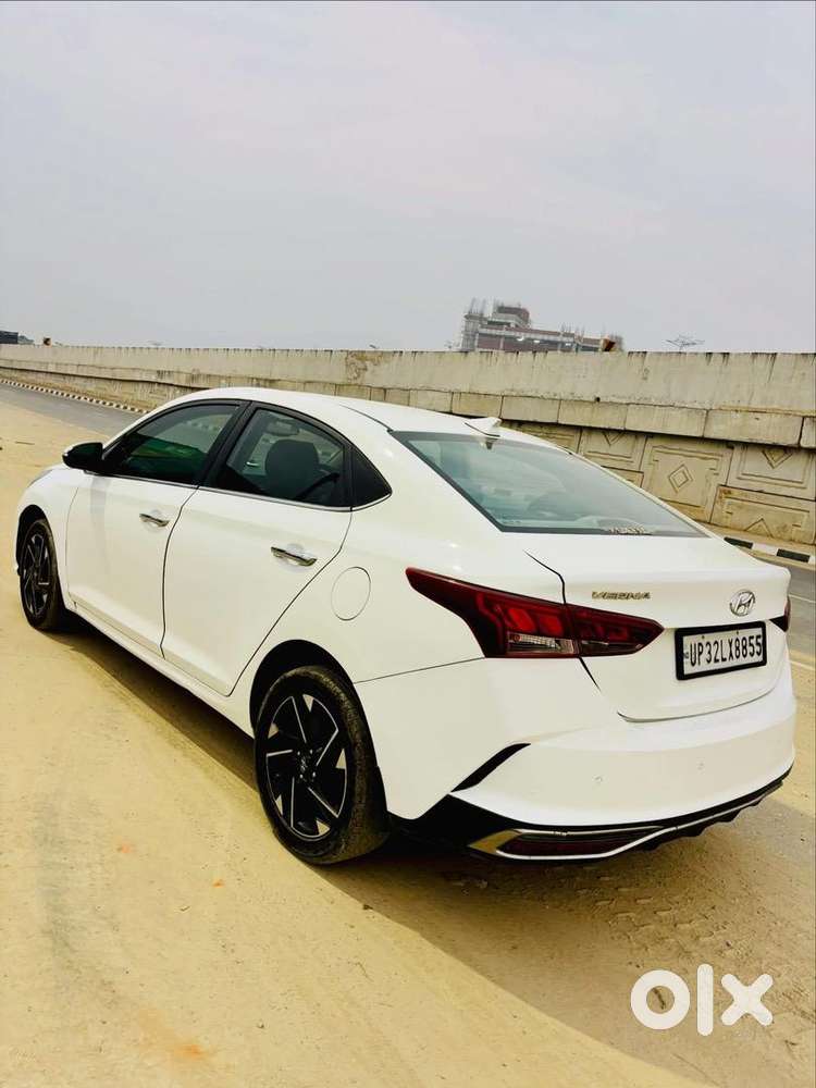 Hyundai Verna 2021 Diesel 135000 Km Driven